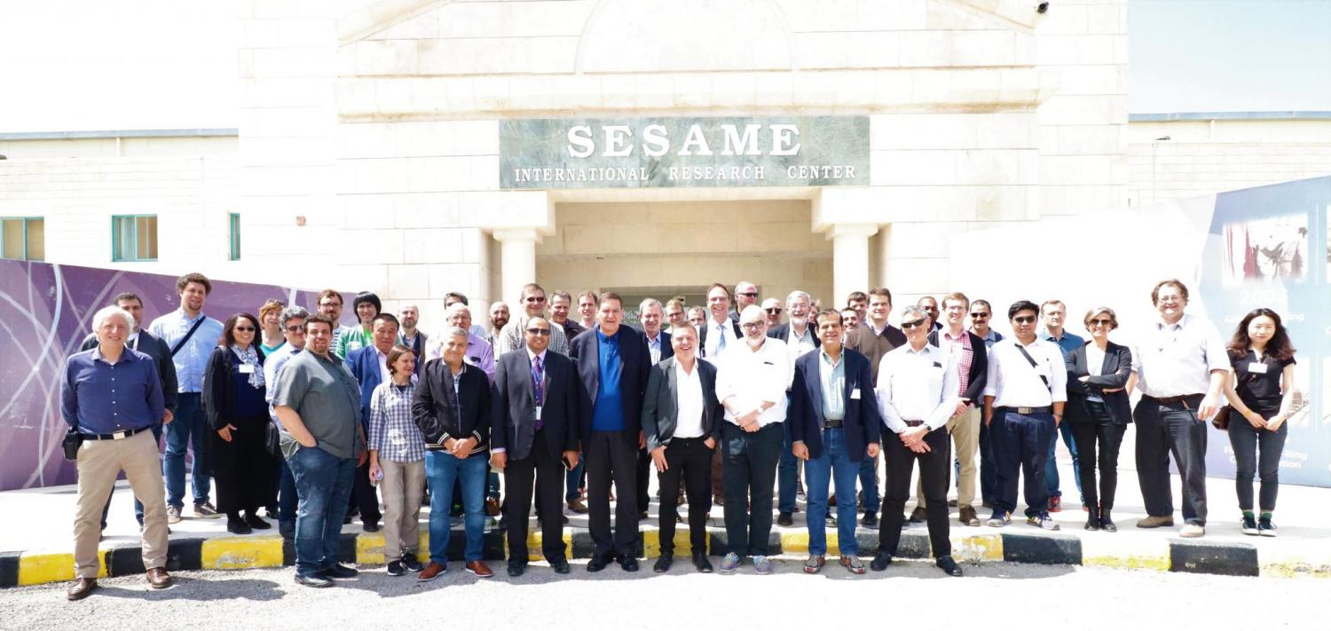 © SESAME 2019: Group photo of the experts from the IGORR and the ENS/ RRFM