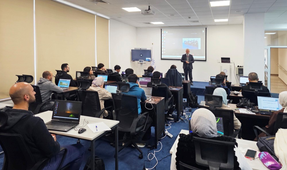 © SESAME 2026: Yousef Torman, General Director of ASREN, welcomes the participants.