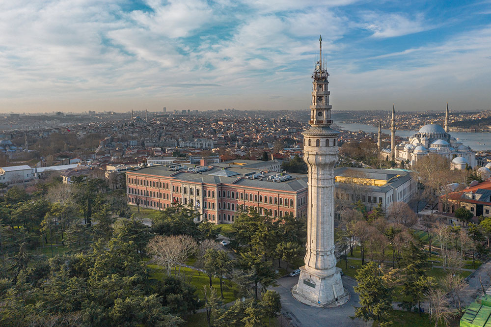 Istanbul University