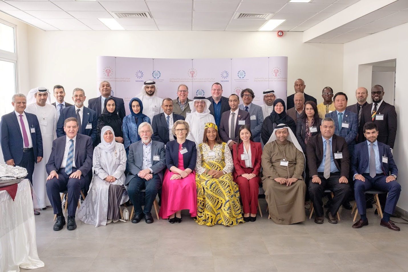 @SESAME 2025, members of the 2025 edition of the Inter-Parliamentary Union (IPU) Science for Peace Schools at SESAME